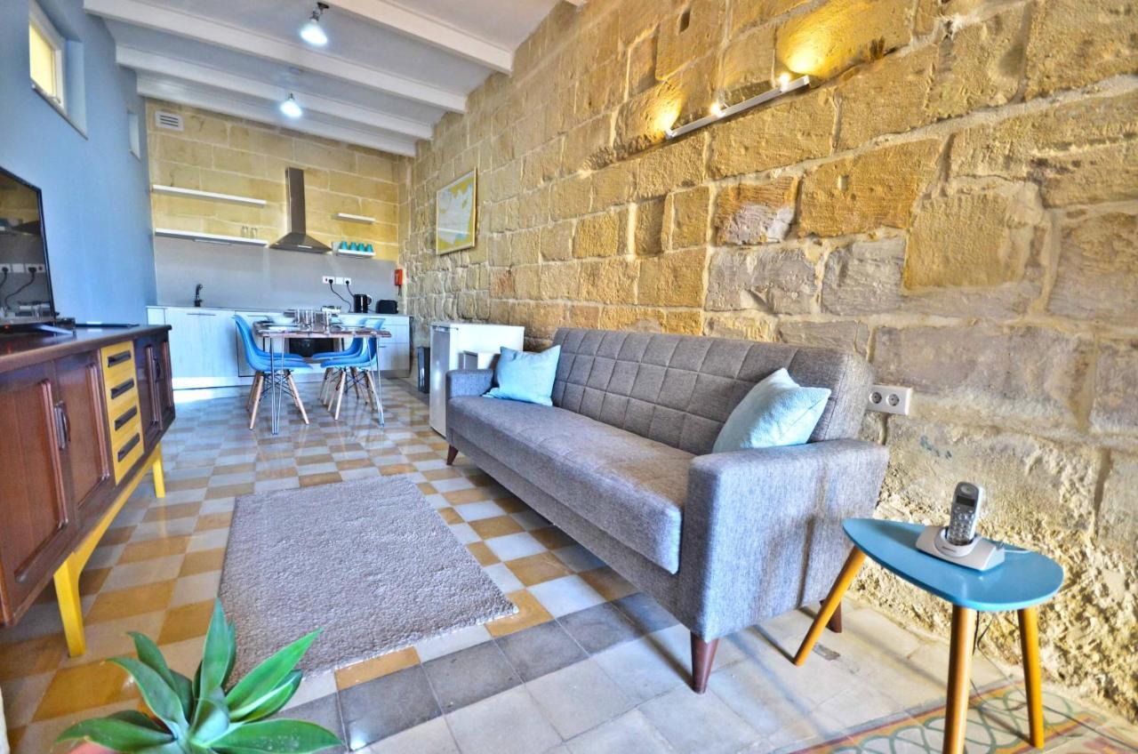 Eight Point Living Br6 Villa Birgu Buitenkant foto
